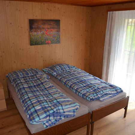 Grosse, Schoene Wohnung Im Gruenen Brig Exteriér fotografie